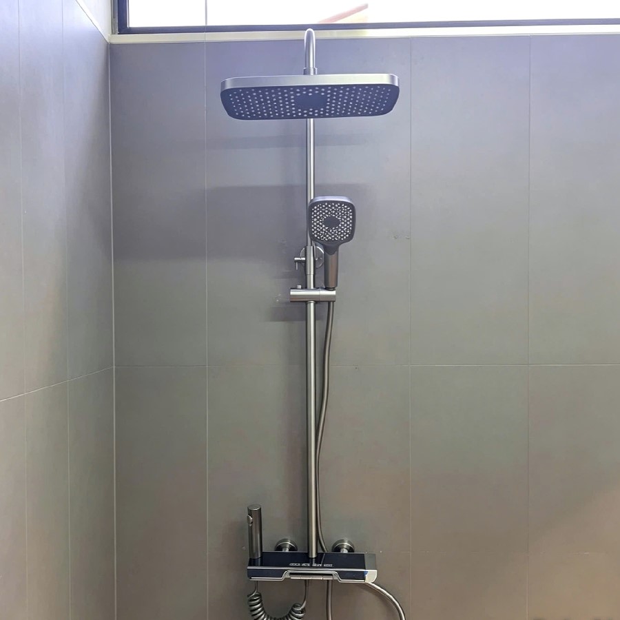 Sen cây tắm đứng nóng lạnh Gabba 088