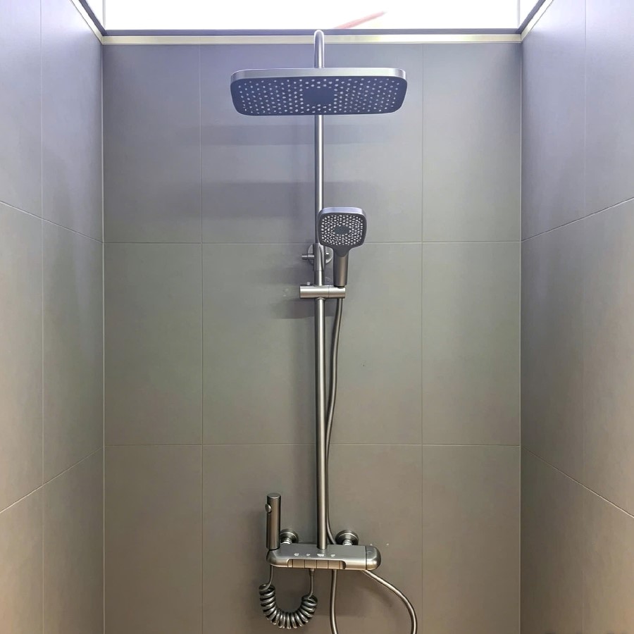 Sen cây tắm đứng nóng lạnh Gabba 089X