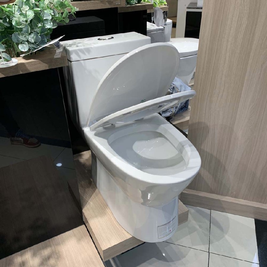 Bồn cầu Caesar 1 khối C1374