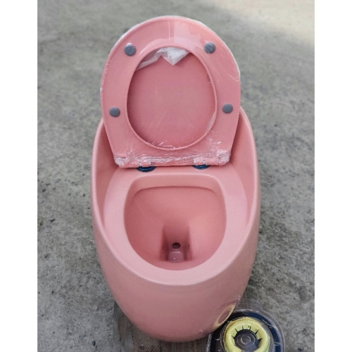 Bồn cầu trứng Gabba 8492 màu hồng giá rẻ