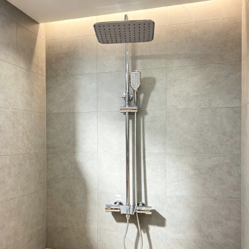 Sen cây tắm đứng nóng lạnh Gabba 059
